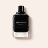 Givenchy Gentleman EDP 100 ml na jemně růžovém pozadí – MrRizz