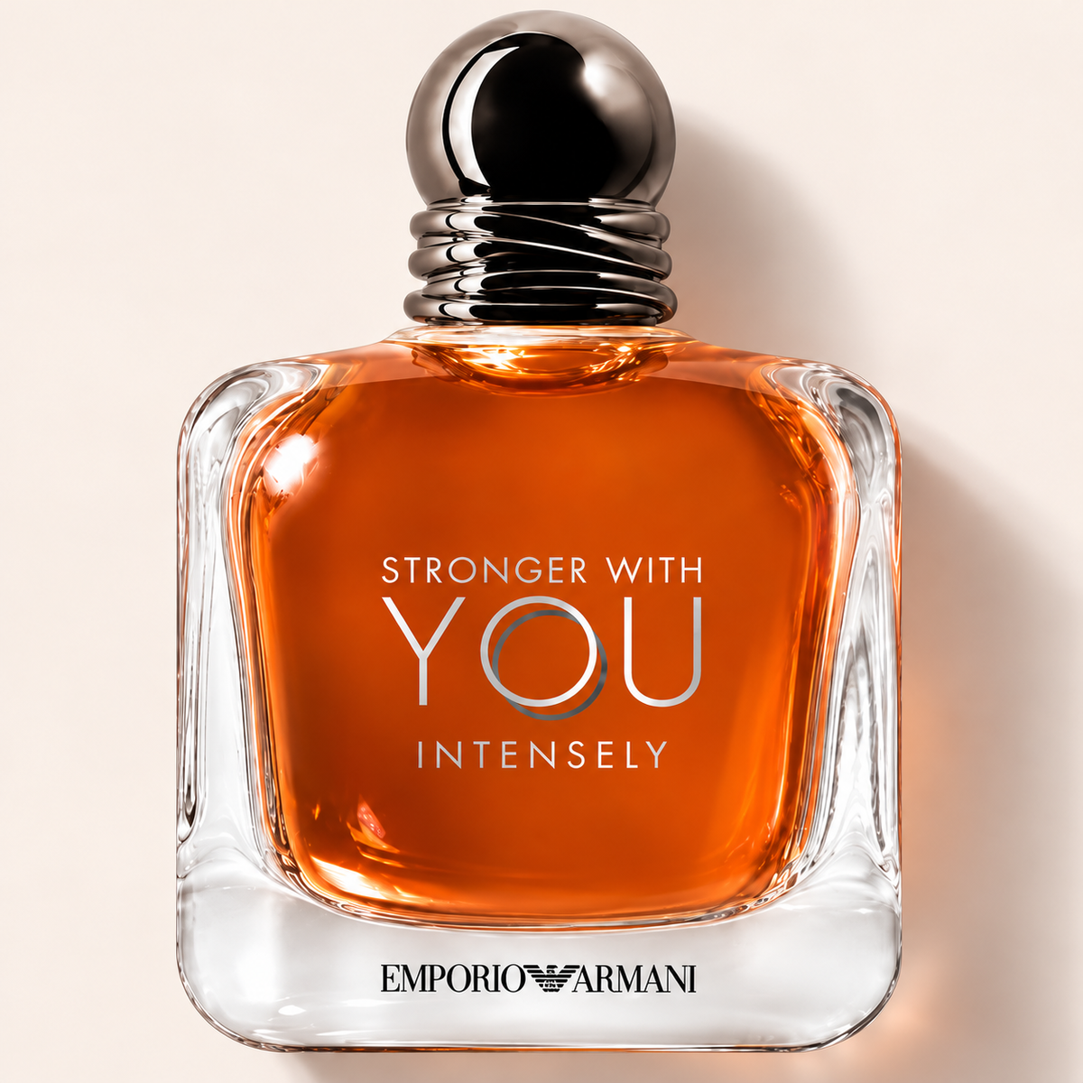 Emporio Armani Stronger With You Intensely – detail flakonu