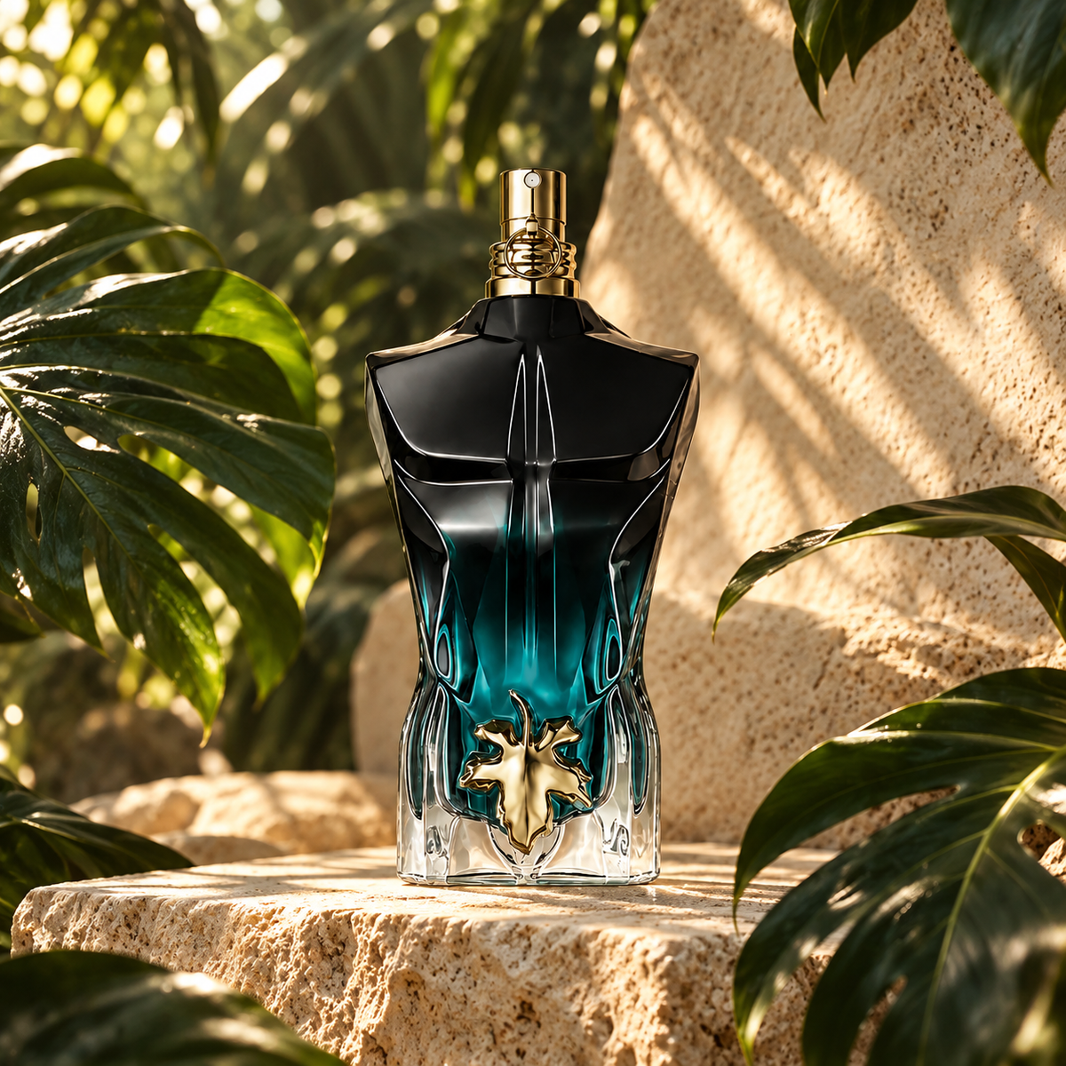 Jean Paul Gaultier Le Beau Le Parfum – produkt v prostředí
