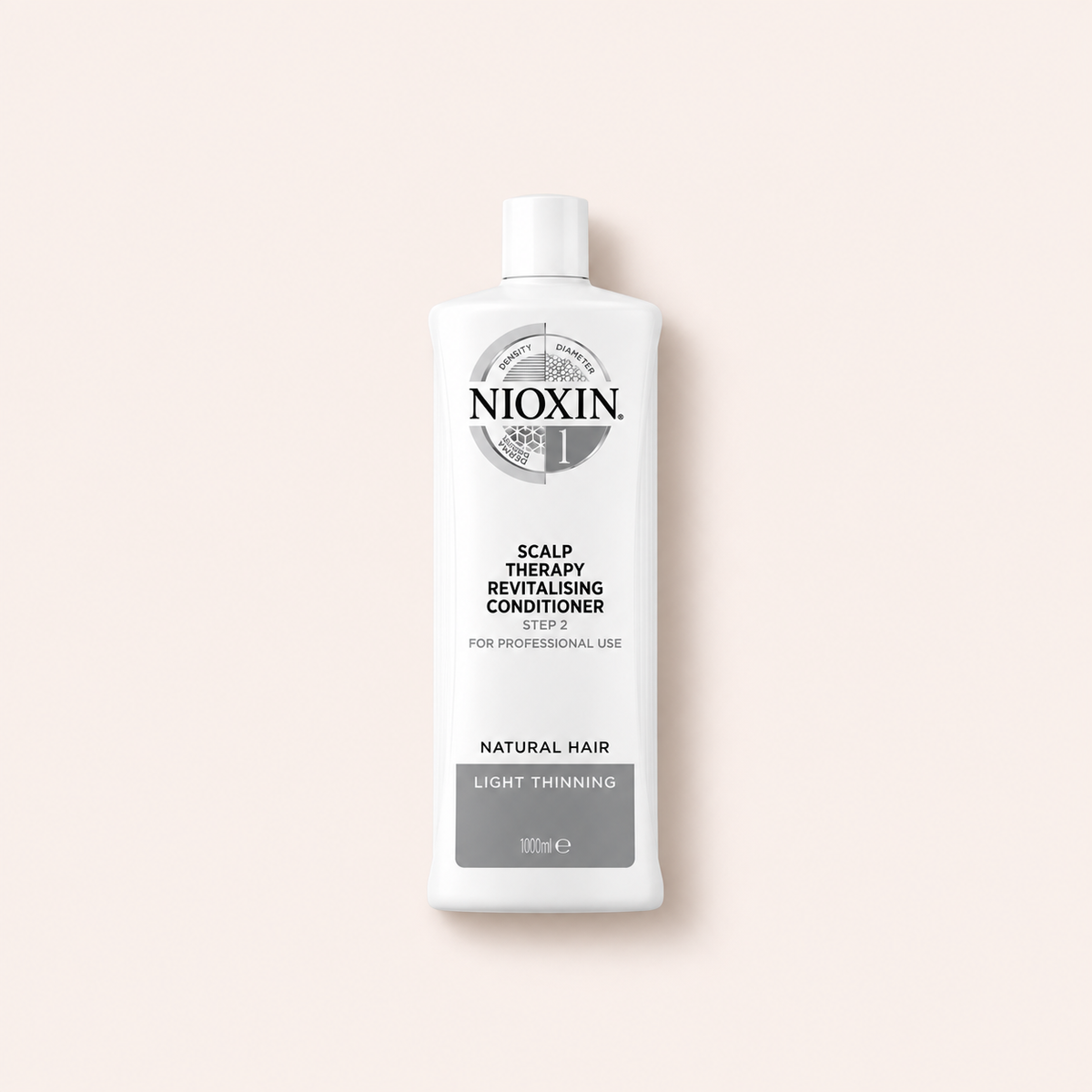 Nioxin System 1 Scalp Therapy Revitalising Conditioner kondicionér 1000 ml na béžovém pozadí – MrRizz
