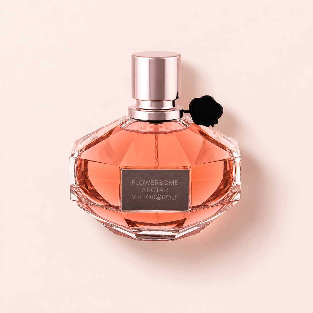 Viktor & Rolf Flowerbomb Nectar EDP 90 ml na teplém světlém pozadí – MrRizz
