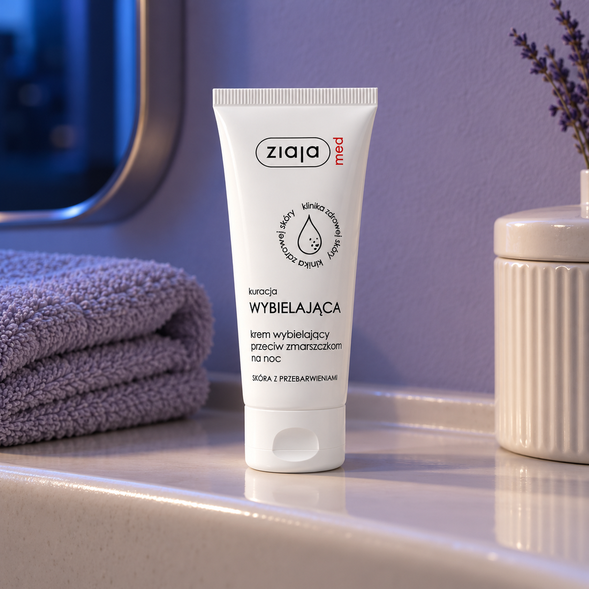 Ziaja Med Whitening Anti-Wrinkle Noční pleťový krém 50 ml – atmosférická fotografie – MrRizz