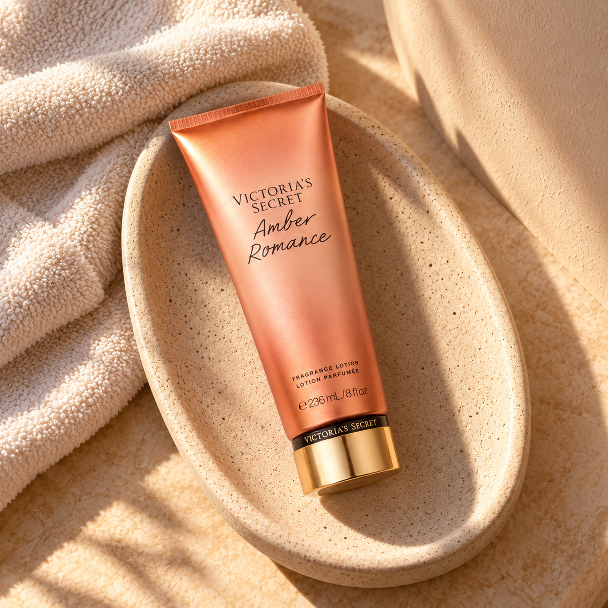 Victoria´s Secret Amber Romance 236 ml – atmosférická fotografie – MrRizz