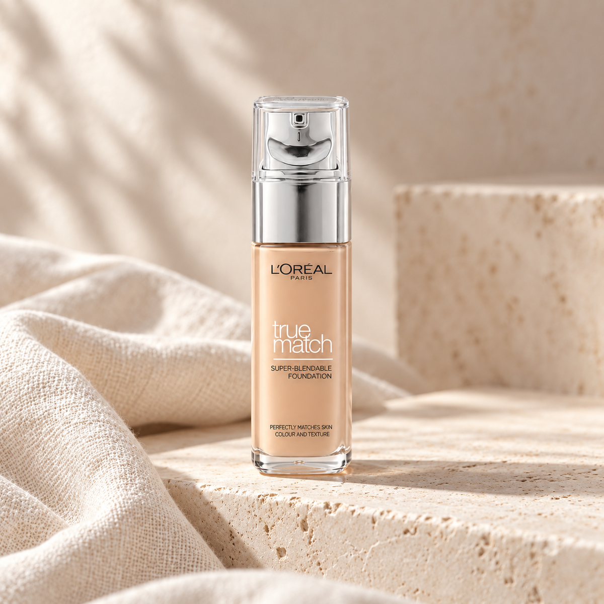 L'Oréal Paris True Match Super-Blendable Foundation 30 ml – atmosférická fotografie – MrRizz