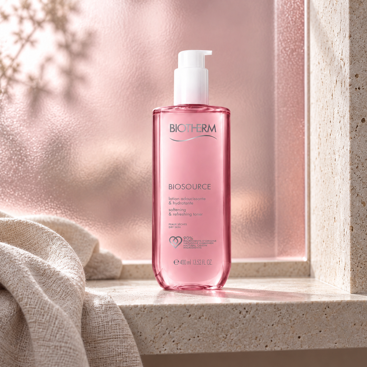 Biotherm Biosource 24h Hydrating & Softening 400 ml – atmosférická fotografie – MrRizz