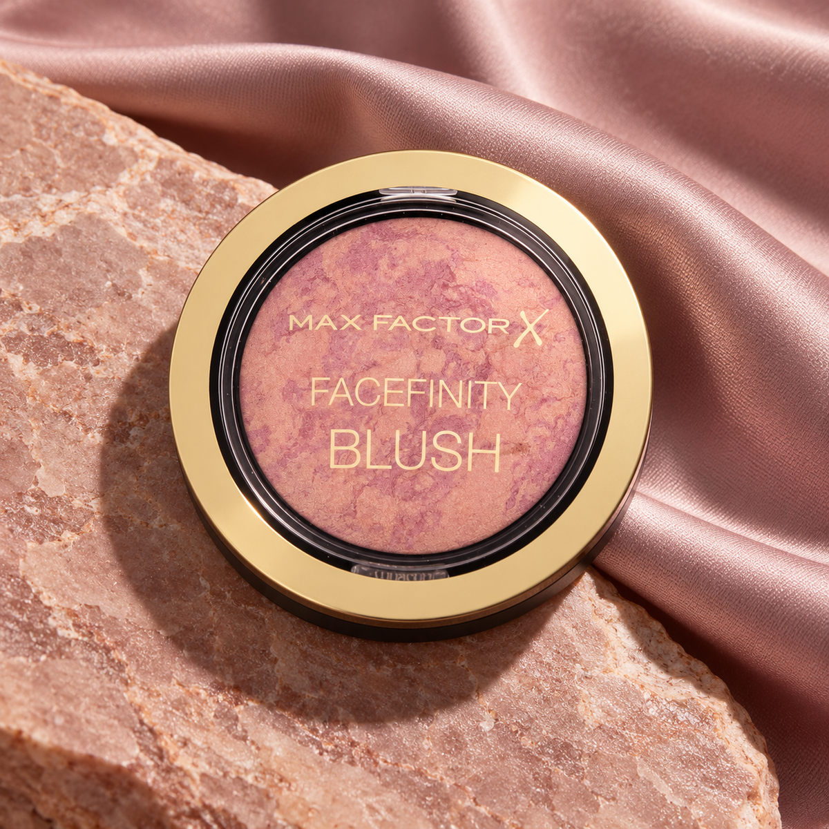 Max Factor Facefinity Blush 1,5 ml – atmosférická fotografie – MrRizz