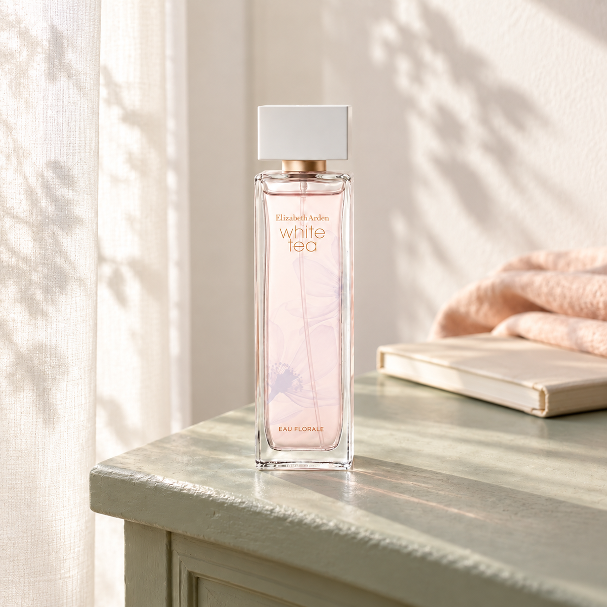Elizabeth Arden White Tea Eau Florale EDT 100 ml – atmosférická fotografie – MrRizz