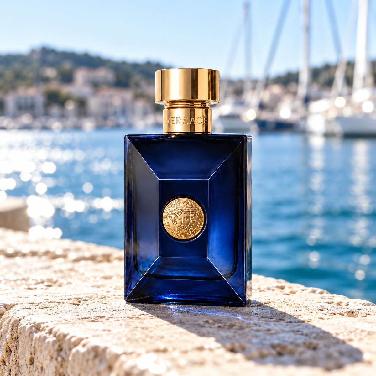 Versace Pour Homme Dylan Blue EDT 30 ml – atmosférická fotografie – MrRizz