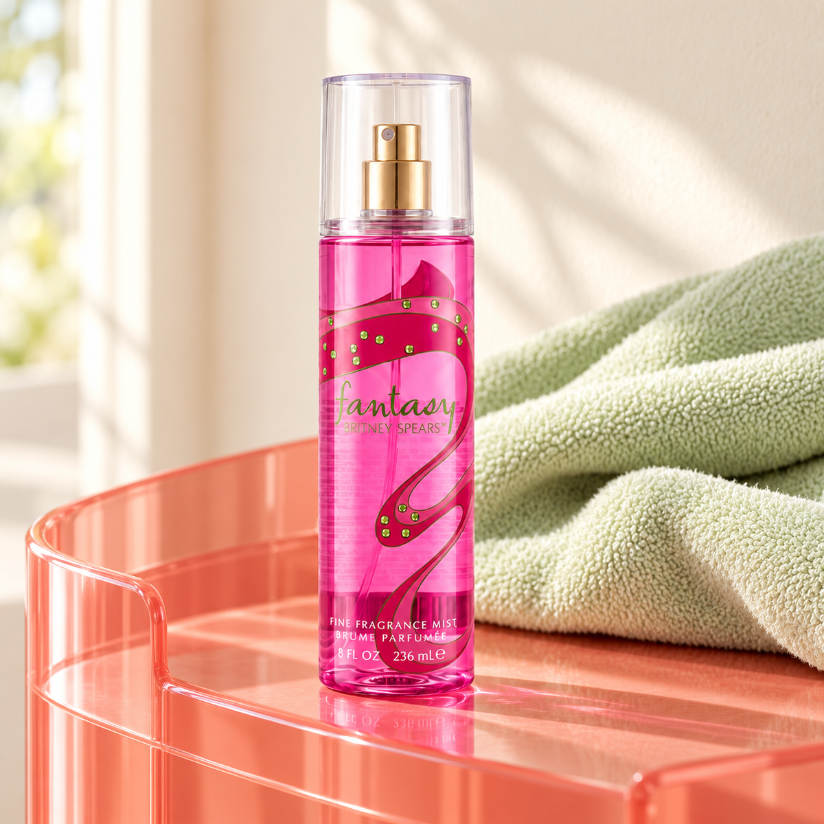 Britney Spears Fantasy Tělový sprej 236 ml – atmosférická fotografie – MrRizz