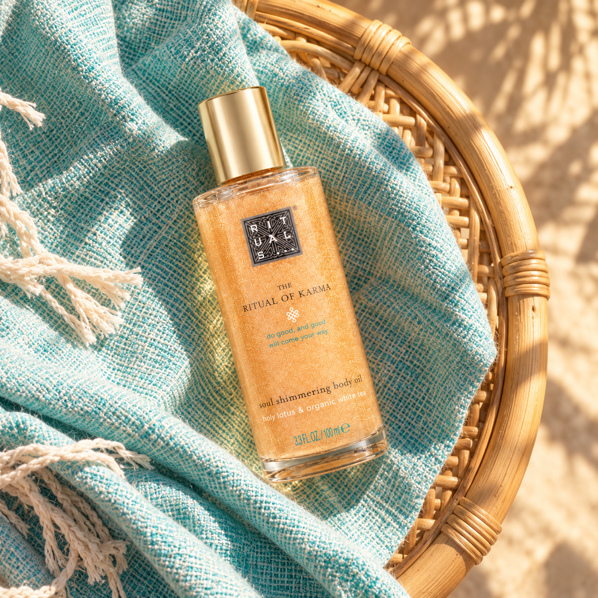 Rituals The Ritual Of Karma Shimmering Body Oil 100 ml – atmosférická fotografie – MrRizz