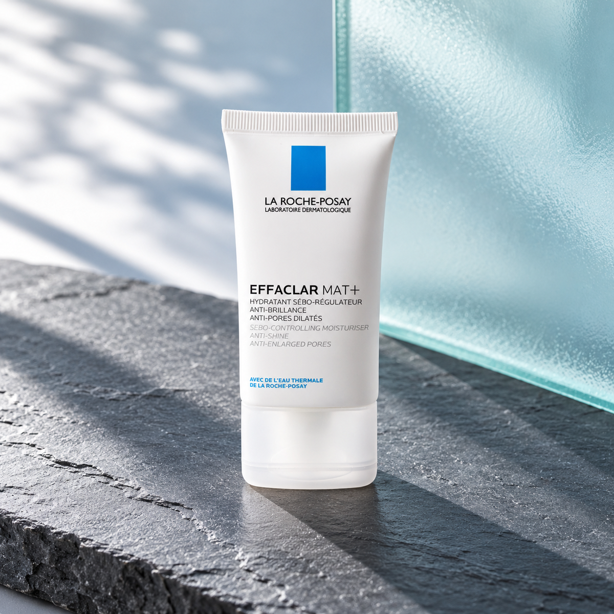 La Roche-Posay Effaclar Mat Sebo-Controlling Moisturizer 40 ml – atmosférická fotografie – MrRizz