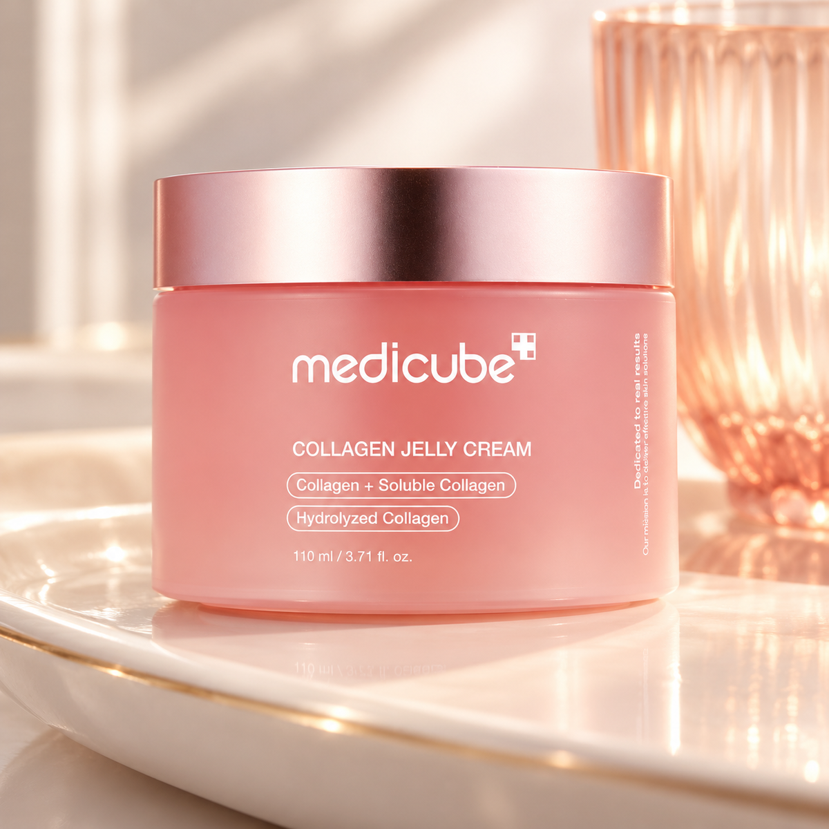Medicube Collagen Jelly Cream 110 ml – atmosférická fotografie – MrRizz