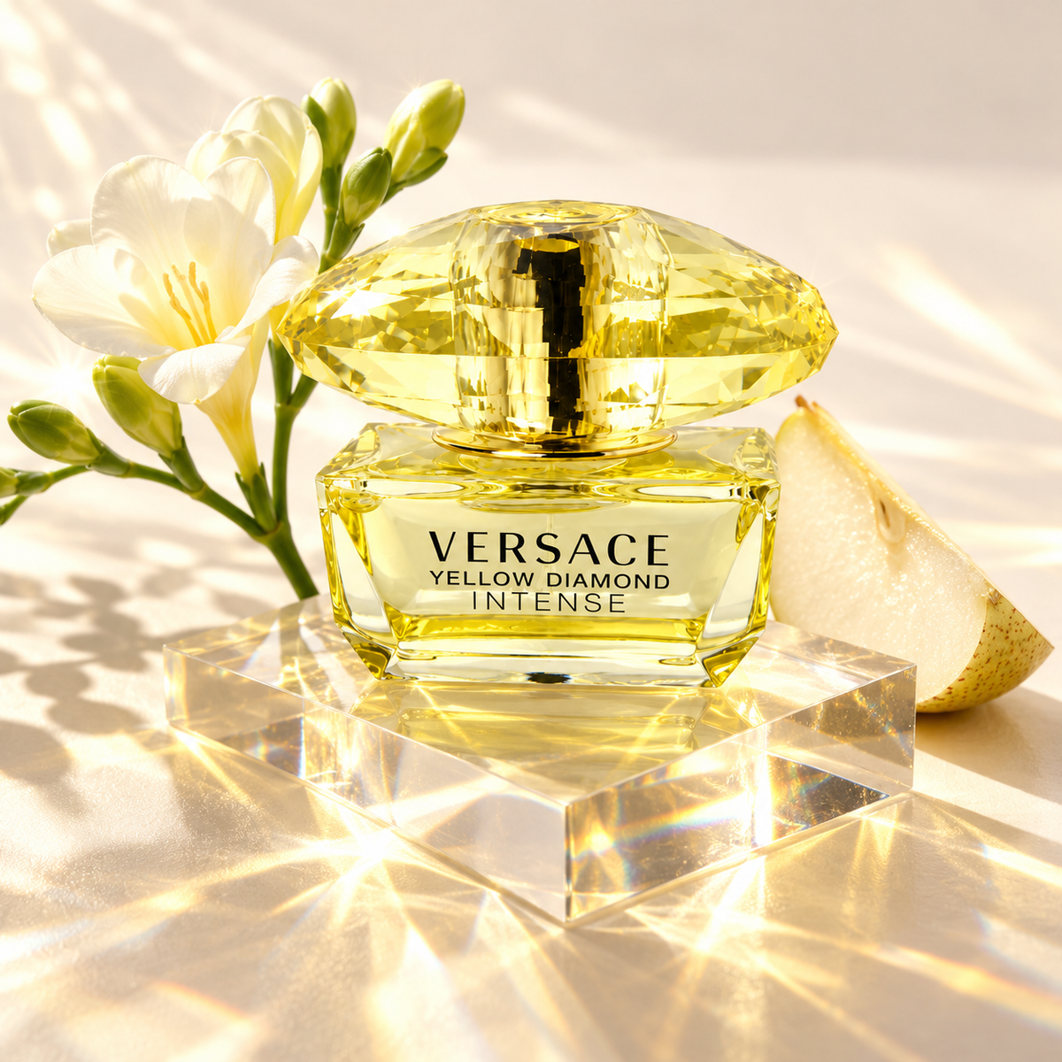 Versace Yellow Diamond Intense 50 ml – doprovodná scéna | MrRizz.cz